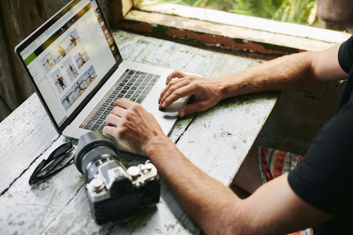 Wi-Fi Connectivity Will Transfer Files Quickly