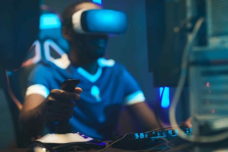 Look For a Joystick With a Throttle and Foot Pedals for Playing Flight Simulation Games