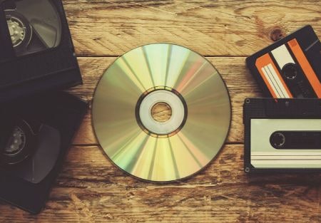 Some Murder Mysteries Come With a CD or DVD to Guide You – But it May Not be Necessary