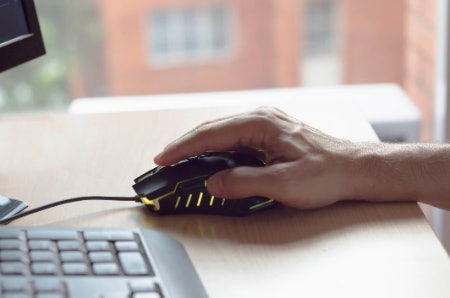 Whether for Gaming or Useful Shortcuts, Check What Buttons the Mouse Offers