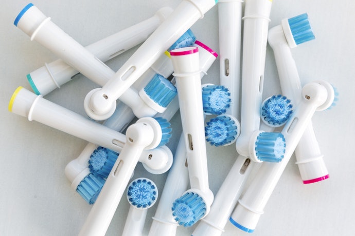 Choose Oscillating Brush Head for Kids With Small, Sensitive Teeth and Vibrating Heads for the Lazier Brushers