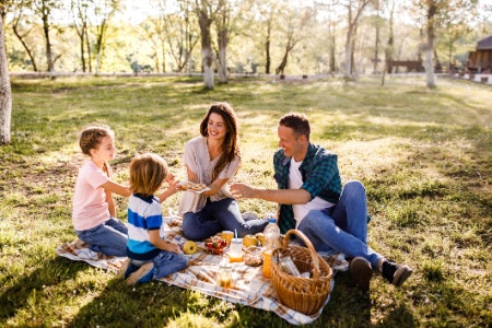 Get a Blanket That Has Enough Space for Everyone