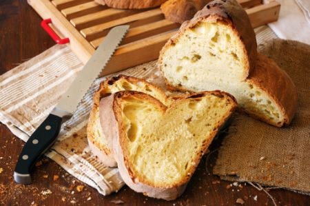 A Comfortable Handle and Weight Will Ease the Strain of Slicing
