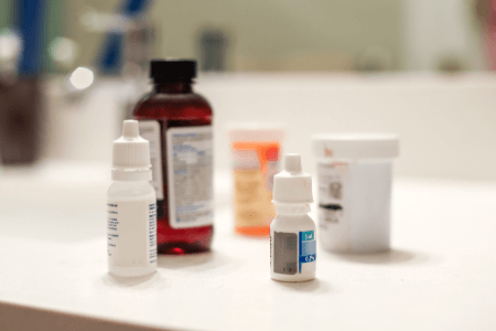 Check the Sodium Hyaluronate Content: Mild Drops Contain 0.1% While 0.2% Is Better for More Severe Dryness
