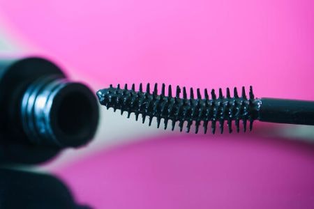 Pick an Ophthalmologist Tested Mascara to Ensure the Highest Level of Comfort