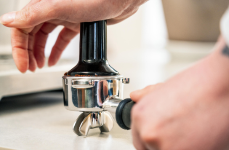 Make Sure Your Tamper Is Easy and Pleasant to Use by Considering the Height and Weight