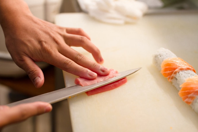 For a Well-Balance Knife, Look For a 20 cm Blade