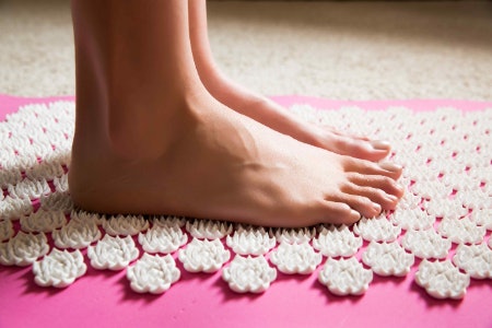 Look For Mats That Include Extras Such As Bags or Massage Balls