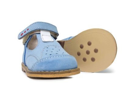 Look for a Soft but Durable Material Like Leather or Synthetic Textile