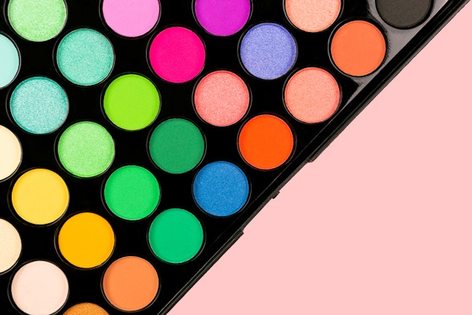 Choose the Number of Colours Based on Confidence and Desire to Experiment