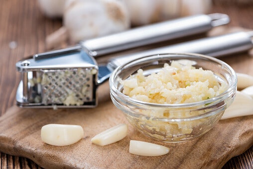 A Crusher That Peels at the Same Time Is Ideal for Busy People