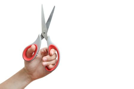 Make Sure the Handle Is Comfortable: Some Pairs Are Designed for Lefties or Ambidextrous Use