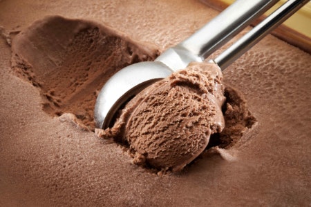 Pick a Strong Material so Your Scoop Won't Bend