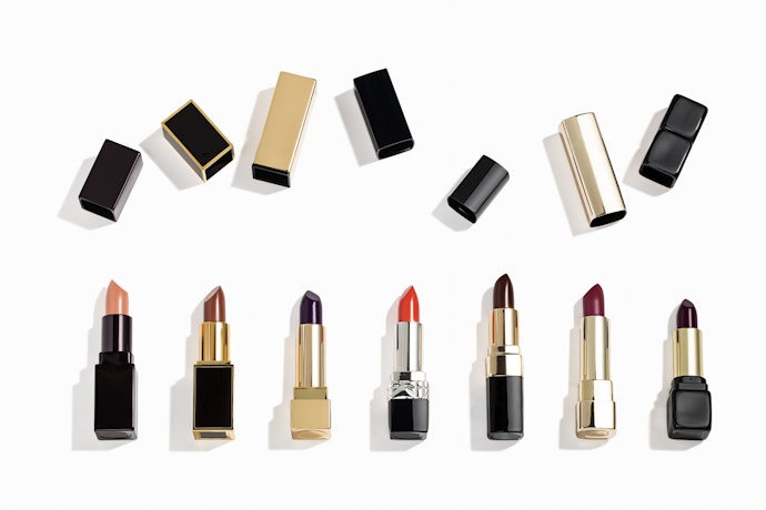 Choose the Right ‘Bullet’ Shape: Slanted Is Best for Beginners, While Square Is Better for Brush Application
