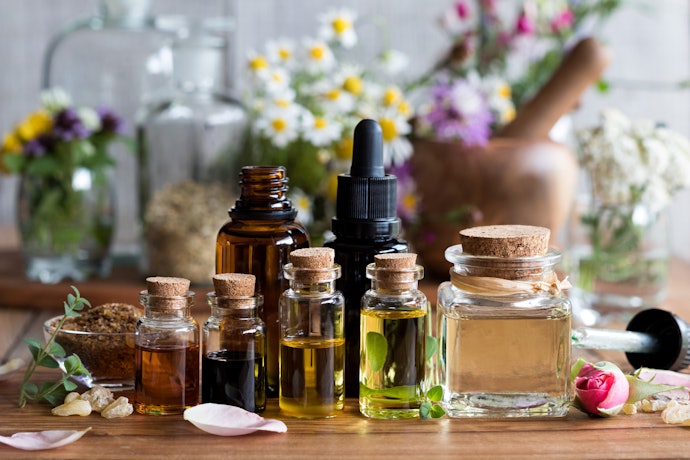 Pick a Scrub With Ingredients That Will Both Exfoliate and Hydrate Your Lips, Like Oils, Butters, and Sugars
