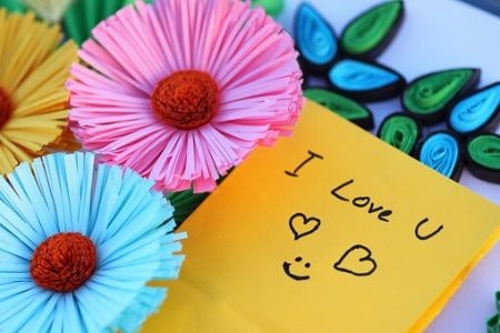 Gift Notes Allow You to Add a Personal Touch