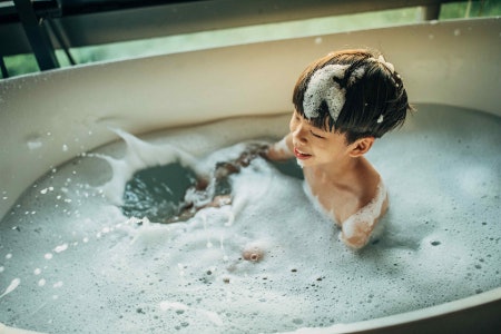 Find an Organic Bubble Bath to Avoid Potentially Harmful Chemicals