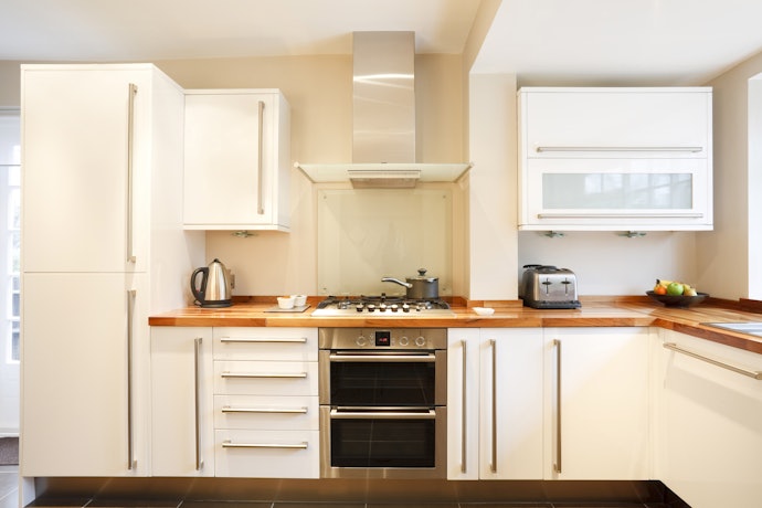 Glass and Steel Are Stylish and Durable