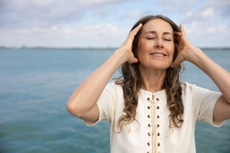 During Menopause Choose Calcium, Vitamin C, Vitamin D and Selenium