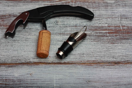 The Simplest Preservers Work Like a Cork