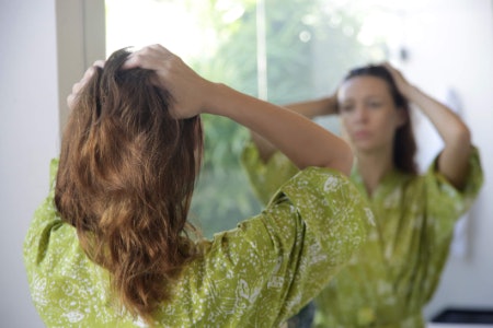 If Hair Loss Is an Issue, Try a Biotin Peptide Serum