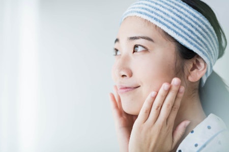 Opt for Moisturisers Free of Silicones, Parabens, Alcohol and Fragrance Depending on Your Sensitivity