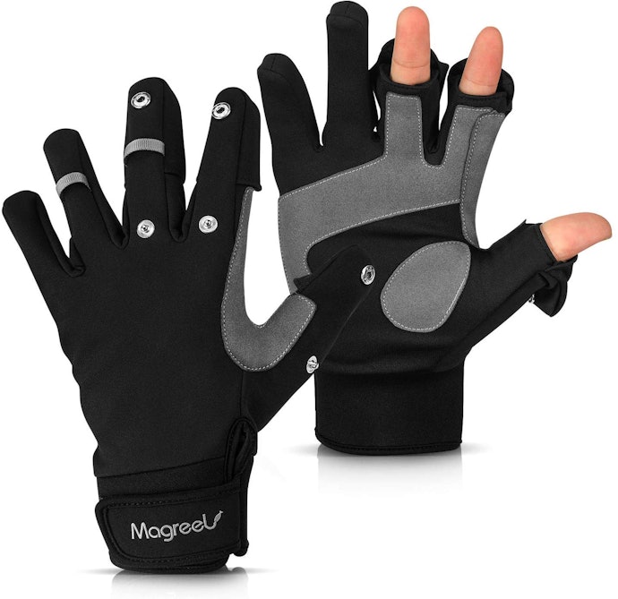 Gloves With Removable Fingers Let You Choose