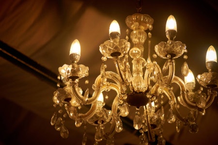 Glass and Acrylic Reflect Light and Create Striking Patterns