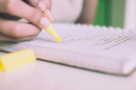 Chisel Highlighters Are Simple Yet Effective