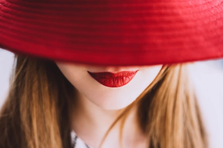 A Hydrating Lip Primer Can Smooth Dry Lips but Is Best for Matte Lipsticks