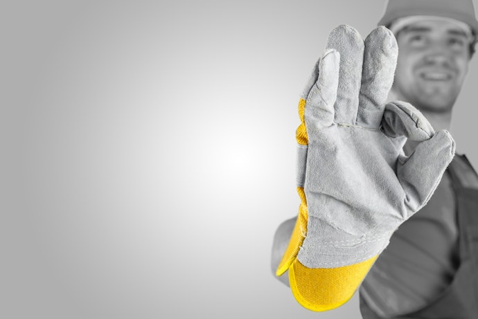 Full Fingers Provide Warmth and Protection