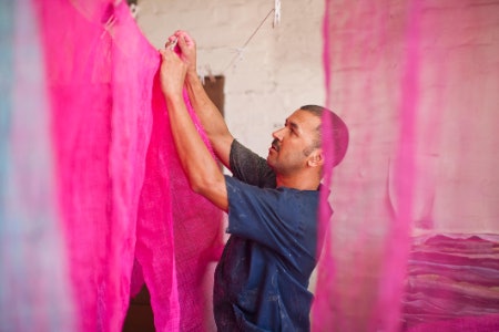 Acid Dye Works Well With Protein Fibres Like Wool and Silk