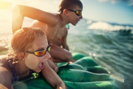 Mirrored Lenses Reduce Brightness and Glare