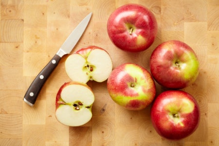 Check for Knives That Can Deal With More Specific Foods and Tasks