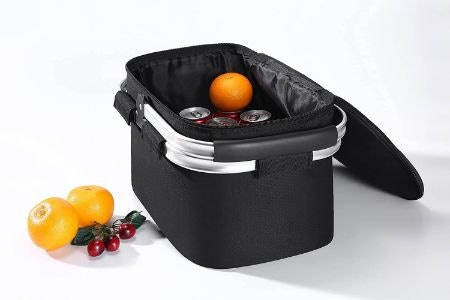 Fabric Baskets Are Usually Insulated to Keep Food Fresh