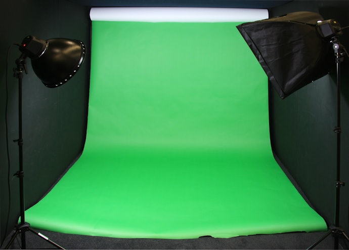 Rod Pocket Screens Are Convenient, but You'll Likely Need to Purchase a Stand