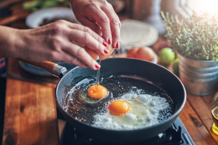 Nothing Is Better Than Cooking With a Pan of the Perfect Size