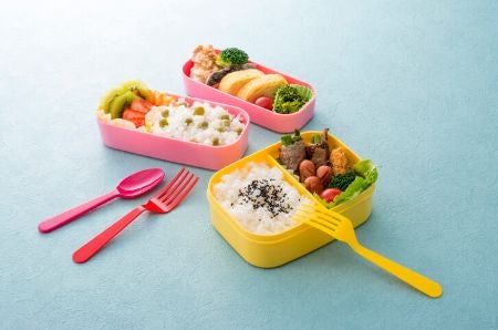 Multiple Tiers Can Be Used to Keep Foods Separate