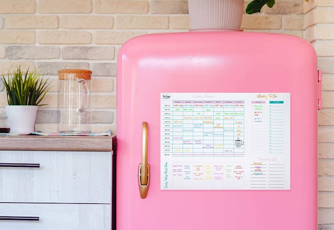 Magnetic Whiteboards Can Be Stuck To Filing Cabinets or Fridges