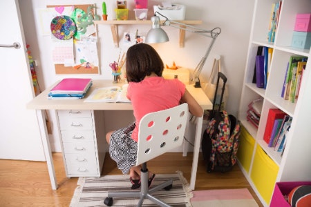 Some Desks Will Let You Know the Ages for Which They're Suitable