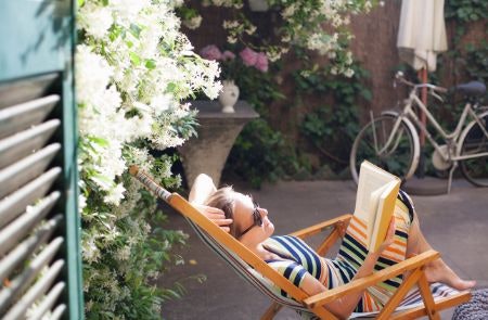 Steamer Chairs Add a Touch of Rustic Charm