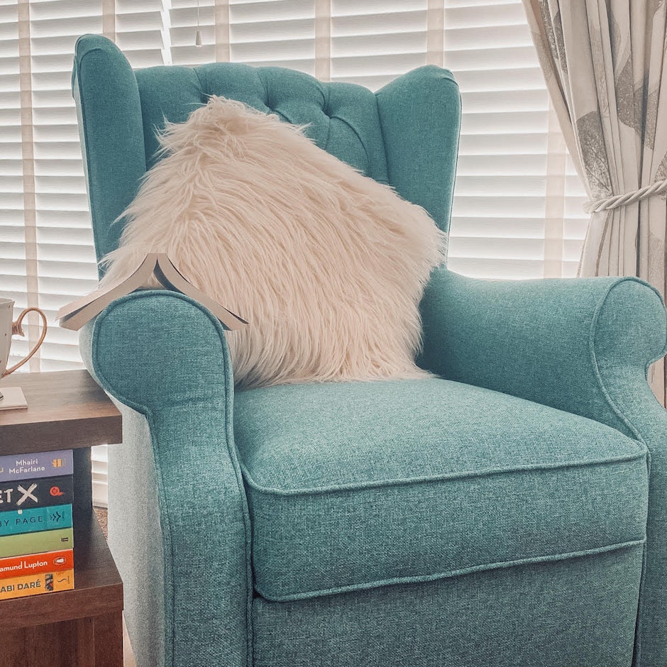 Emily's Top 9 Items for a Cosy Reading Space