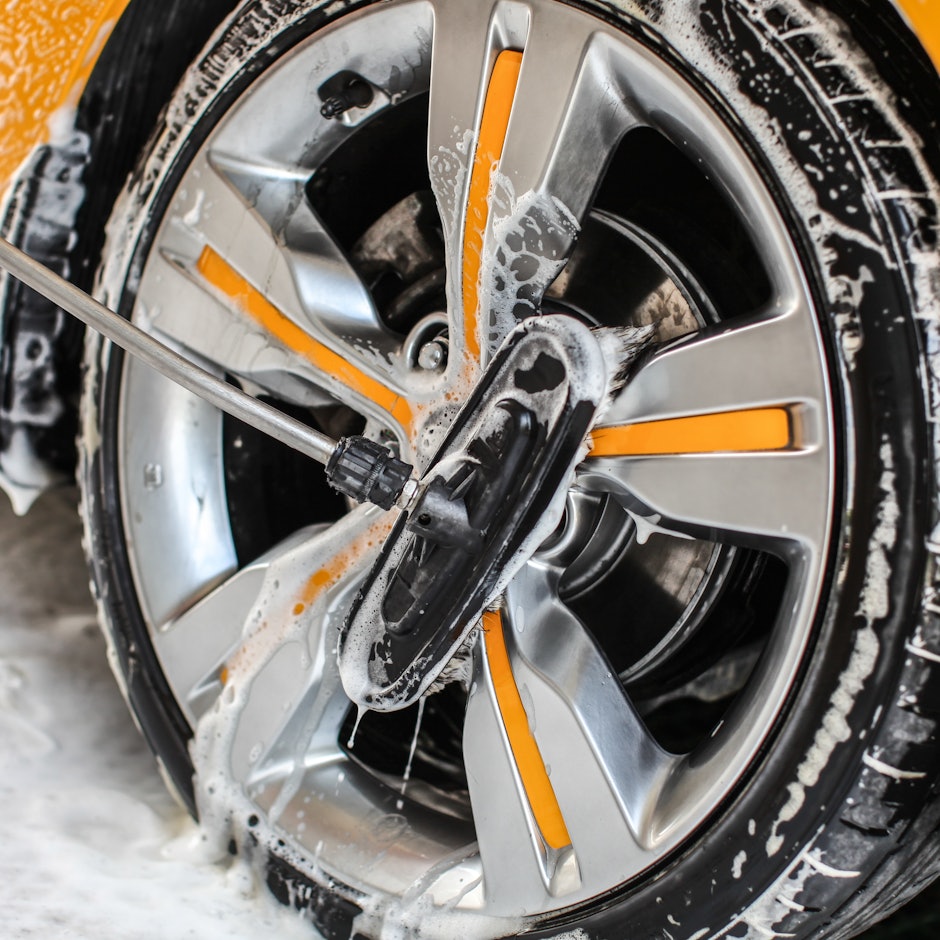 Jamie’s Top 8 Essentials for Car Cleaning