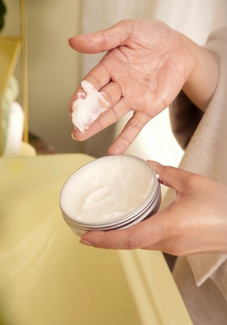 The Body Shop Camomile Sumptuous Cleansing Butter Translation missing: en-GB.activerecord.decorators.item_part_image/alt