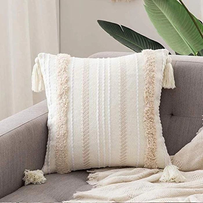 Miulee Tasseled Cushion Covers Translation missing: en-GB.activerecord.decorators.item_part_image/alt