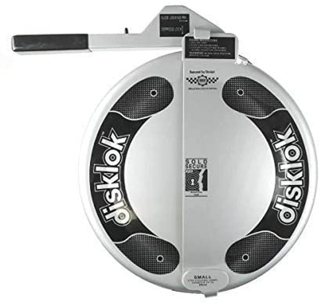 10 Best Steering Wheel Locks UK 2024 | Disklok, Stoplock Pro and More 2
