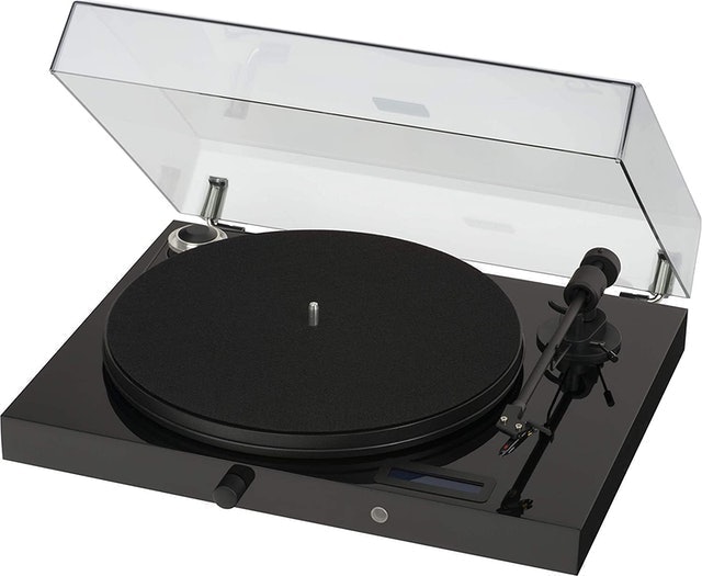 10 Best Turntables UK 2024 | Audio Engineer Reviewed 4