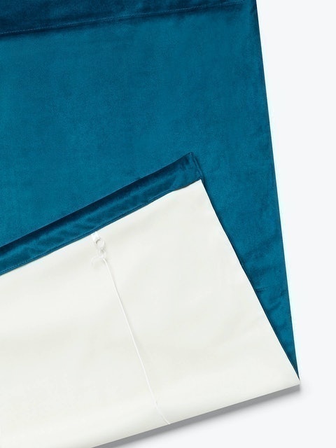 Velvet Blackout Roman Blind 3