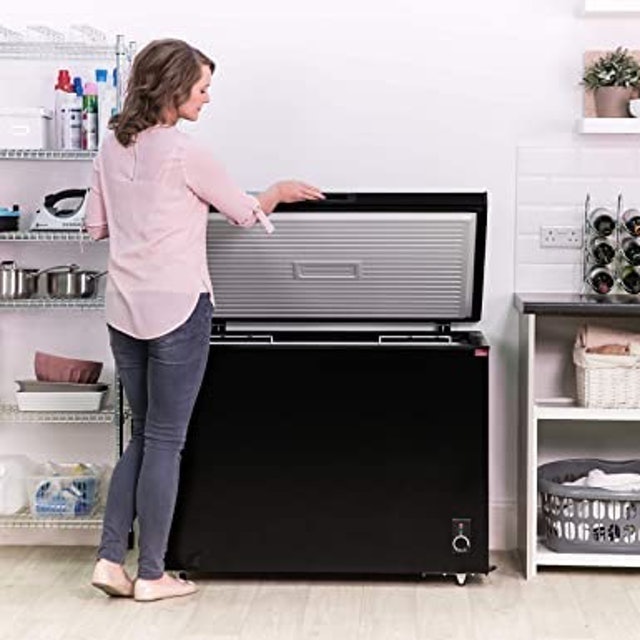 Freestanding Chest Freezer 2