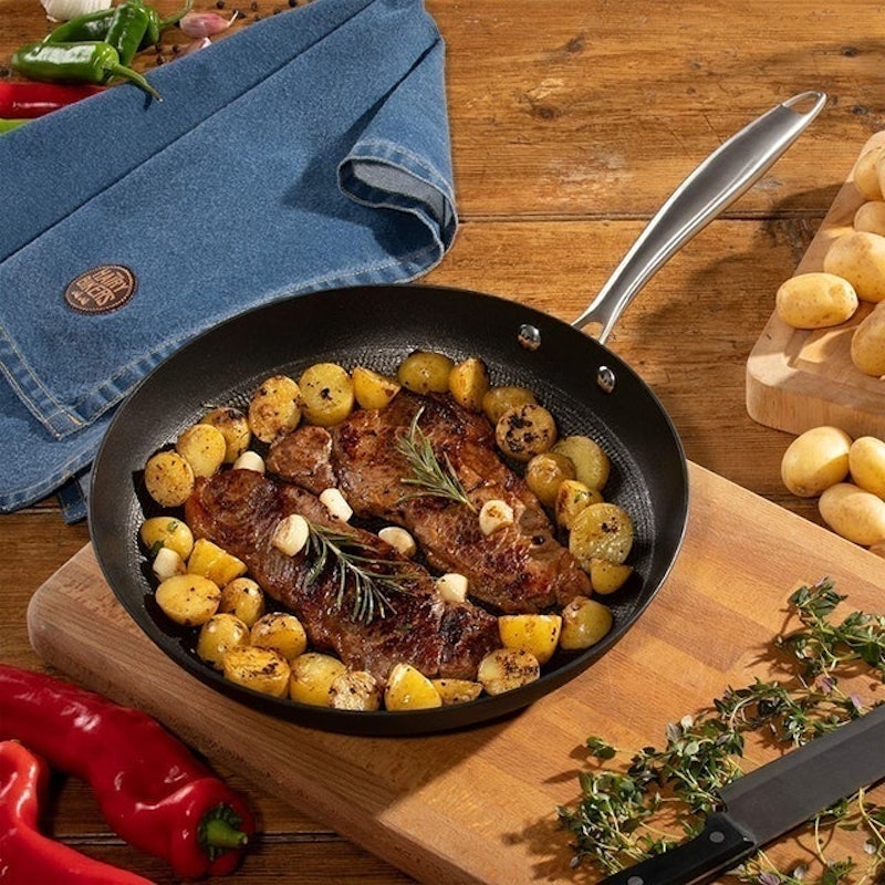Lightweight Cast Iron Frying Pan 2